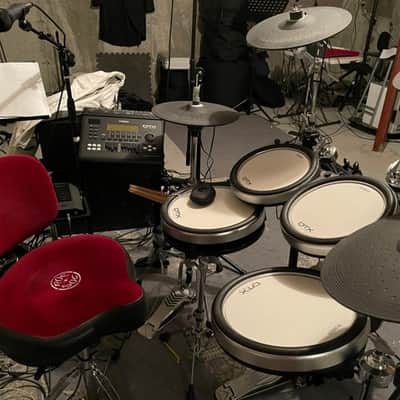 Yamaha DTX920K Electronic Drum Kit Black, silver image 5