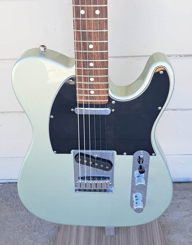 Fender AMERICAN STANDARD
