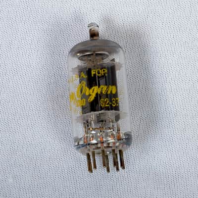 Vintage Schober Organ 12AX7 Preamp Tube – Made by Raytheon – USA – Tests Good image 4