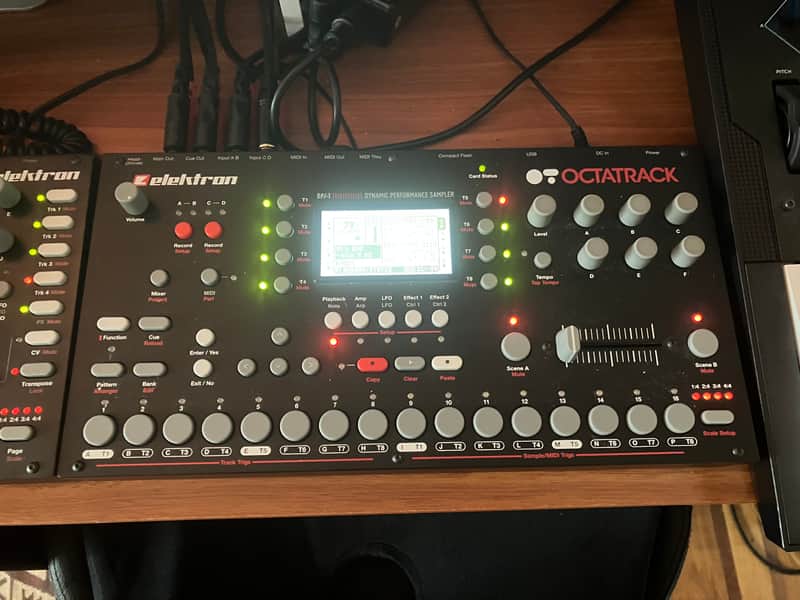 Elektron Octatrack DPS-1 2010s - Black image 1