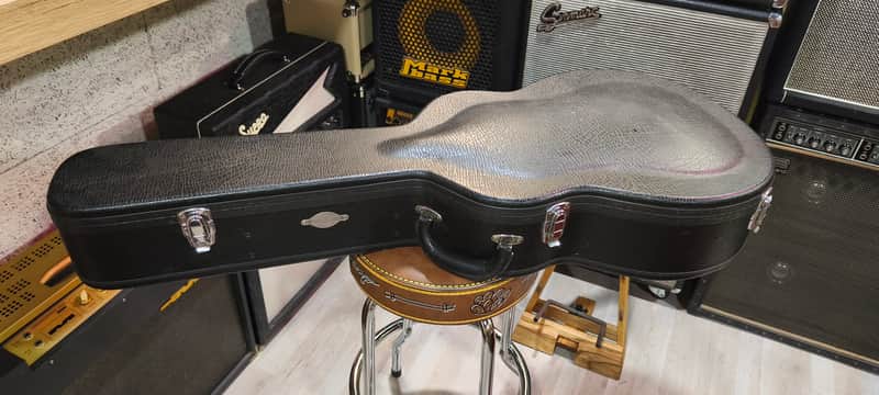 Taylor Deluxe Hardshell Grand Auditorium Case 2020s - Brown image 1