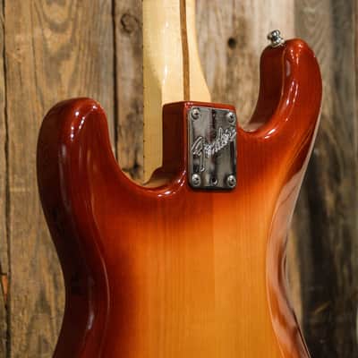 Fender Standard Stratocaster with Maple Fretboard 1983 - Sienna Sunburst image 11