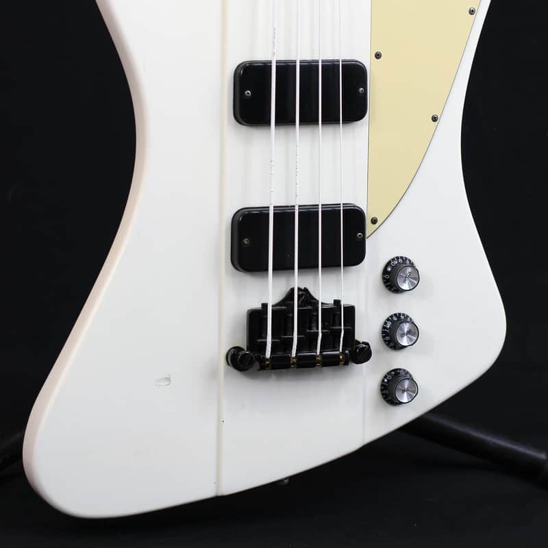 2000-2026 Epiphone Thunderbird Pro IV White