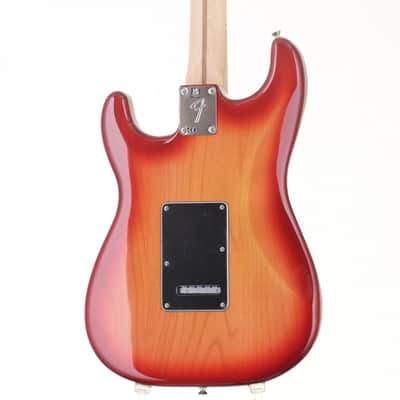 Fender Player Stratocaster Plus with Maple Fingerboard and Aged Cherry Burst Finish Fender [Mx22289943] (04/06) image 4