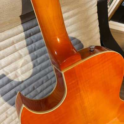 Xaviere XV-950 Hollow-body Electric Guitar with Bigsby image 6
