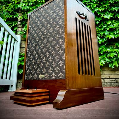 Rotary Connection 2 speed portable Leslie/Rotary lite up guitar speaker cab with 2 button footswitch! BIG CTS 15x9 vintage speaker inside. 2 inner bulbs that change with the speed changes. Real vintage hardwoods. 2026 - Wood image 1
