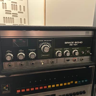 Roland RE-101 Space Echo 1978 - 1979 - Black