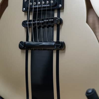 Fender Tom DeLonge Starcaster image 4