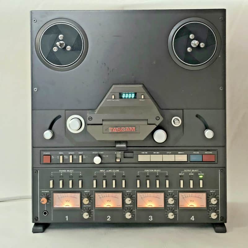 1989 – 1997 TASCAM 34B 1/4″ 4-Track Reel to Reel Tape Recorder…