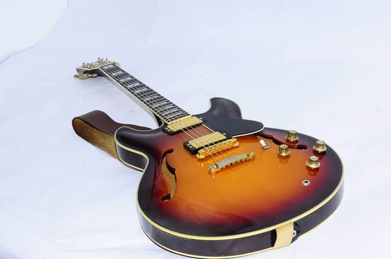 Excellent YAMAHA SA2100 Semi Acoustic Guitar RefNo 536 image 1