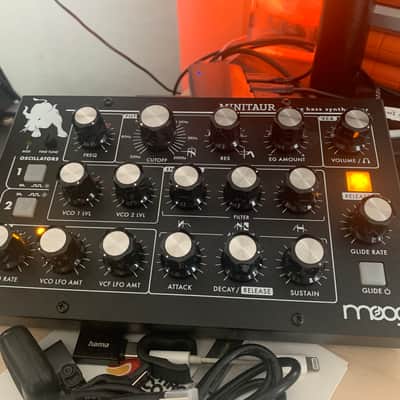Moog Minitaur with Dustcover