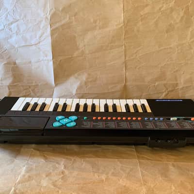 Casio  PT-380  80s 90s 32-key Synth with Microphone in original Box Excellent Condition image 10