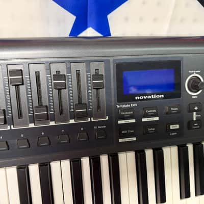 Novation Impulse 61 MIDI Keyboard Controller 2011 - Present - Gray image 3