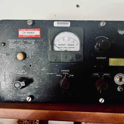 General Radio Oscillator 1390-A 50-70's - old image 2
