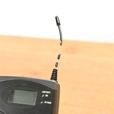 Sennheiser EM 300 G2 Receiver w/ SK 100 G2 Bodypack 740-776 MHz (NO PSU) CG01SA7 image 12