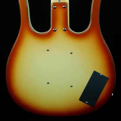 New! Danelectro Lefty 58 Longhorn Short Scale 4-String Electric Bass Copperburst image 2