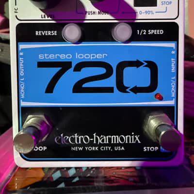 Electro-Harmonix 720 Stereo Looper 2015 - Present Black / White / Blue image 1