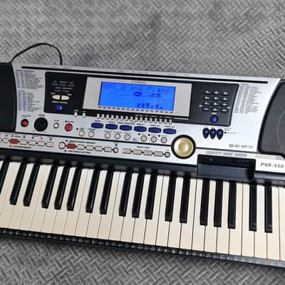 Yamaha PSR-S550 61-Key Arranger Workstation | Reverb