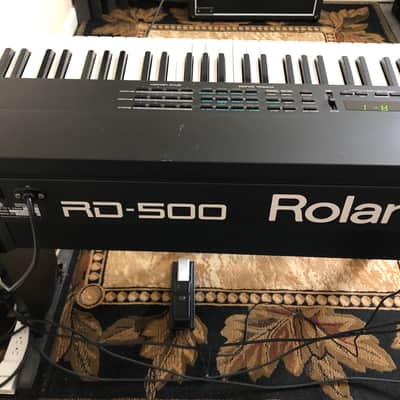 Roland RD-500 88-Key Digital Piano with weighted hammer-action keys, Black - includes Roland PB-450 bench image 8
