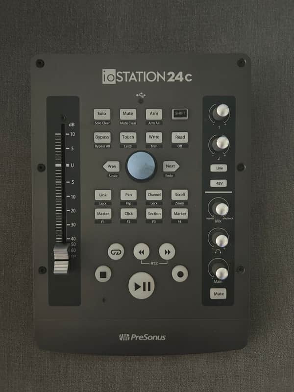 PreSonus ioStation 24c USB-C Audio Interface and DAW Controller 2020 - Present - Gray image 1