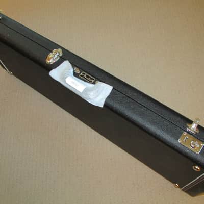 Fender Custom Shop Center Pocket Hard Shell Case Black w/Black Interior NM/M image 4