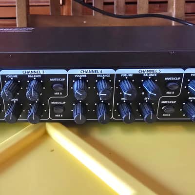 Samson SM10 Rack-Mounted 10-Channel Line Mixer 2010s - Black image 4