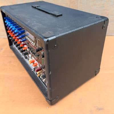 Peavey PV i8500 400 Watt Powered Mixer Bild 9