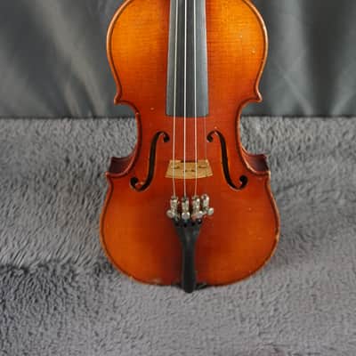 Suzuki No. 220 1/8 1980 Violin image 2
