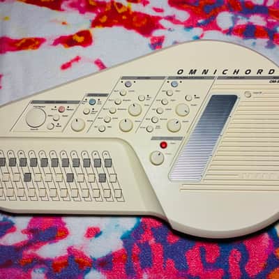 Suzuki OM-300 Omnichord W/Case + AC image 10