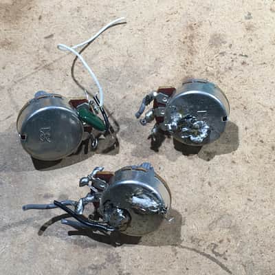 3 Vintage Fender Squier A500K Strat Wiring Pots Full Set + Green Mylar Capacitor image 5