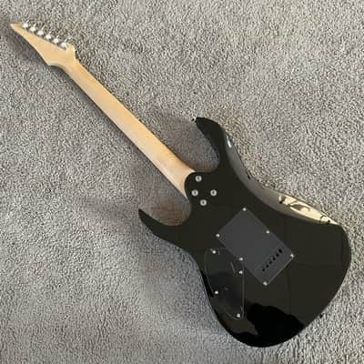 Transparent Red Superstrat Electric Guitar, Basswood Body, Maple Neck, Rosewood Fingerboard image 4