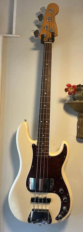 Fender Player II Modified Active Precision Bass with Rosewood Fretboard