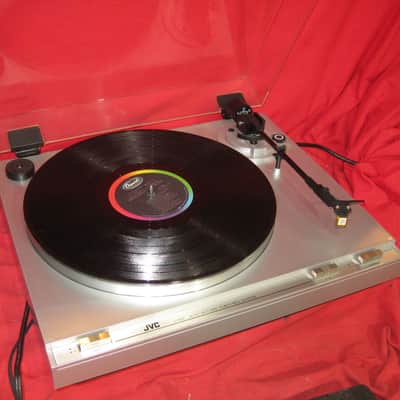 JVC L-A10 Auto Return Turntable - SERVICED! image 1