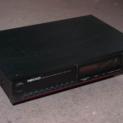 Nikko NT 100 FM-AM Tuner image 7