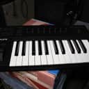 Native Instruments Komplete Kontrol A25