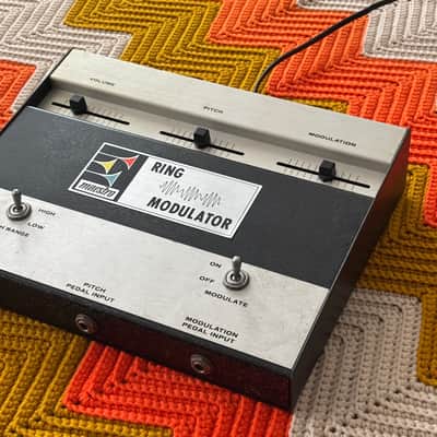 Maestro Ring Modulator 1970’s - Classic Effect! - image 3