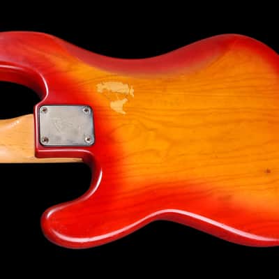 Fender Precision Bass 1981 - Cherry Sunburst image 6