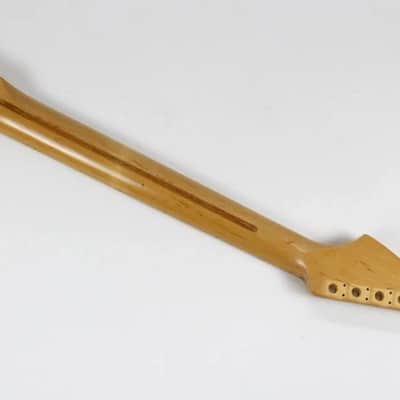 2002 Vintage Fender Stratocaster American Standard Maple Neck USA image 2