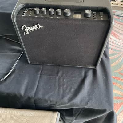Fender Mustang LT25 Guitar Amplifier image 1