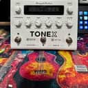 IK Multimedia ToneX Pedal Limited Anniversary Edition 2024 - White