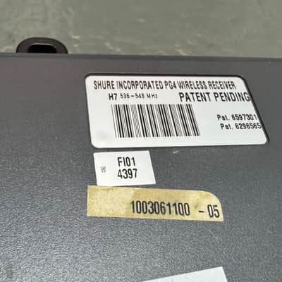 Shure PG4 Wireless Receiver (Used) image 3