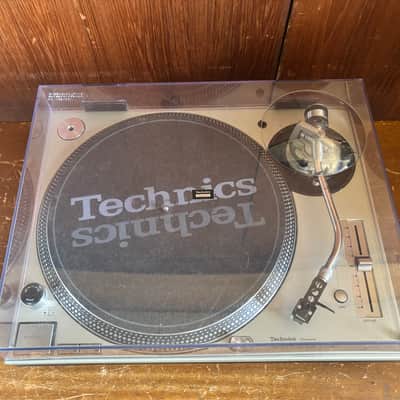 Technics SL-1200MK5 Silver Analog DJ Turntables w/ SHURE M44G image 8