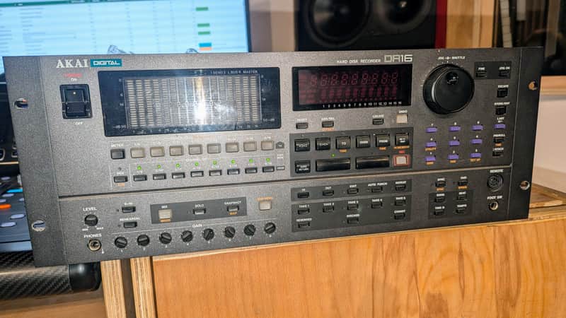 SPARES - Akai DR16 16-Track Digital Recorder | Vintage Hard Disk Multitrack Recorder Japan image 1