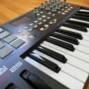 Akai MPK25 2012 - Black