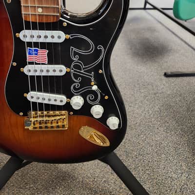 Mint Used 2023 Fender Stevie Ray Vaughan Stratocaster with Pau Ferro Fretboard - 3-Color Sunburst w/ Tweed Case image 3