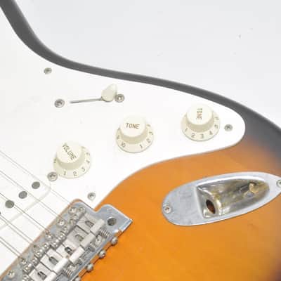 Fender STRATOCASTER Crafted in Japan 1997~2000 Electric Guitar Ref No.5906 image 5