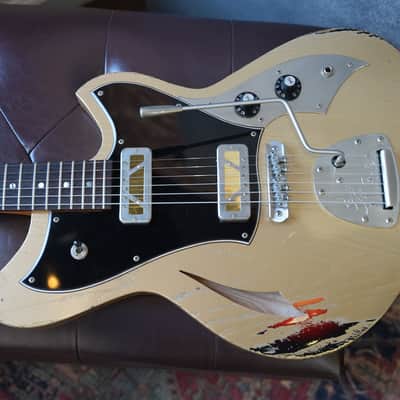 Novo Miris J. Custom image 9