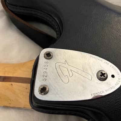 Fender Stratocaster 1974 - custom black tolex image 8