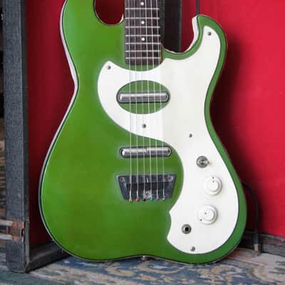 Silvertone 1457 Amp in Case 1964 - Green image 1