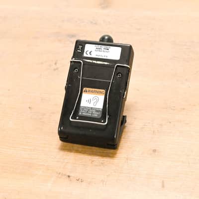 Shure P6HW Wired Bodypack Receiver CG011VN image 6